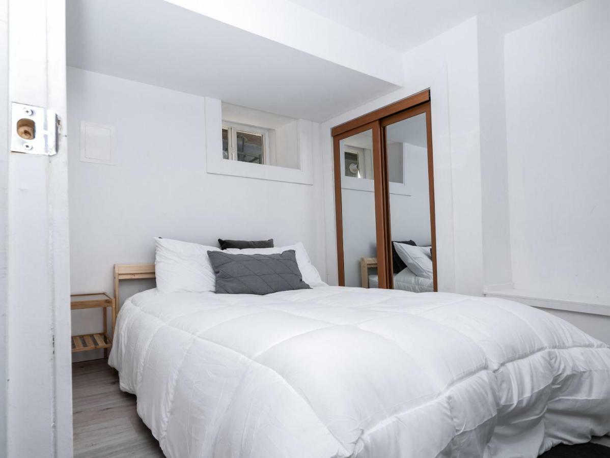 Cosy 1 Bedroom Suite In Leslieville Toronto Kültér fotó